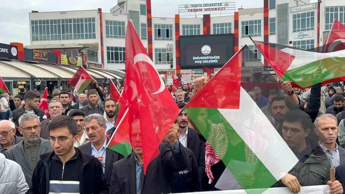 Trakya Üniversitesi\'nden Gazze Yürüyüşü