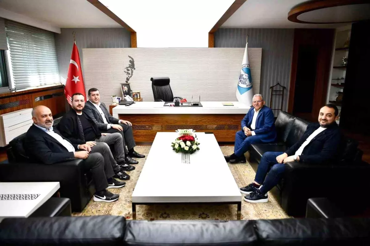 MHP Milletvekili Baki Ersoy\'dan Başkan Büyükkılıç\'a Destek Ziyareti