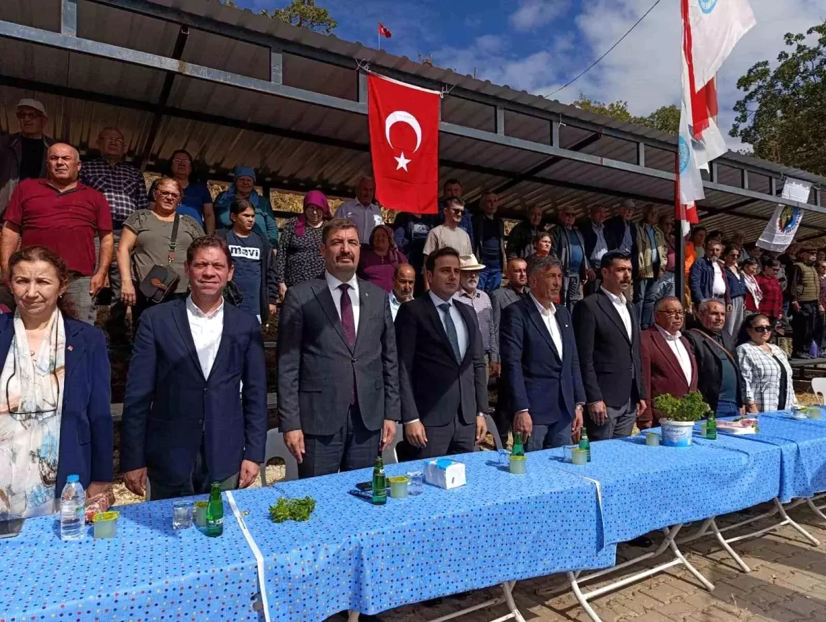 Manisa\'da 27. Selvili Dede\'yi Anma Etkinliği Gerçekleşti
