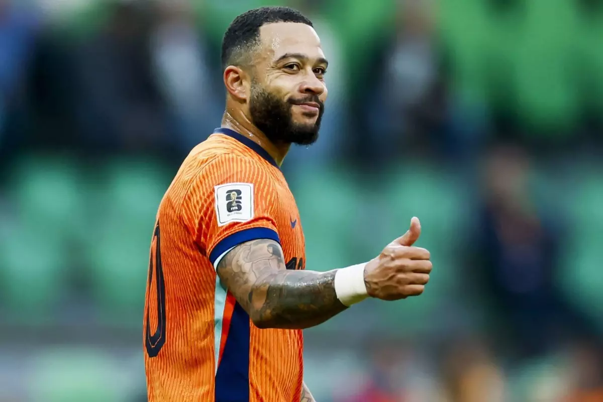 Memphis Depay\'ın Brezilya\'daki havalimanında pasaportu çalındı