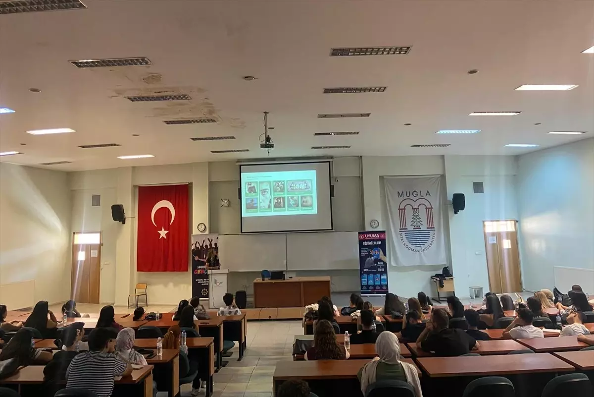Muğla\'da Üniversite Öğrencilerine Narkotik Eğitimi