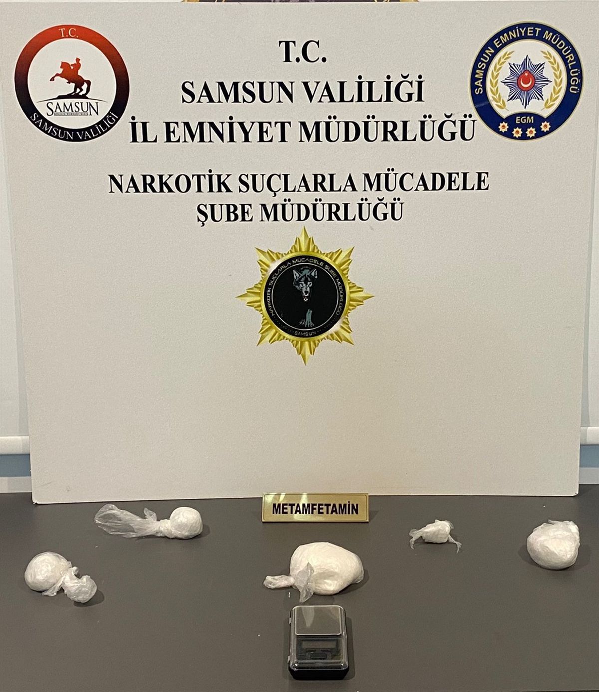 Samsun\'da Uyuşturucu Operasyonu: 183,8 Gram Ele Geçirildi
