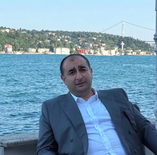 Serdar Öktem'in aracına kurşun yağmuru! İşte olay yerinden ilk görüntüler