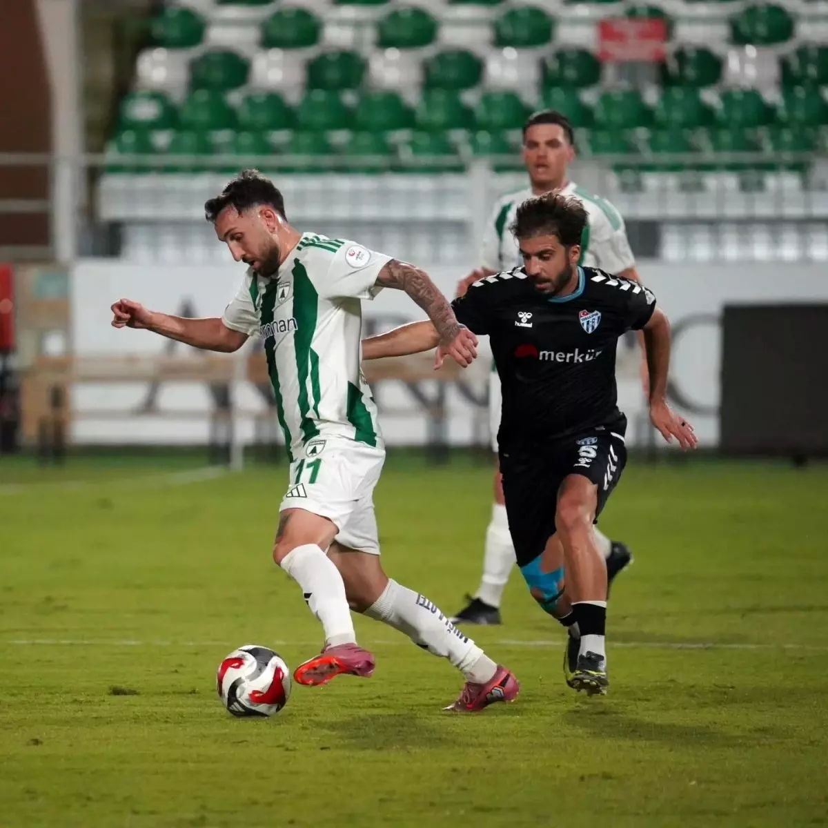 Muğlaspor, Erbaaspor\'u 2-1 Yendi