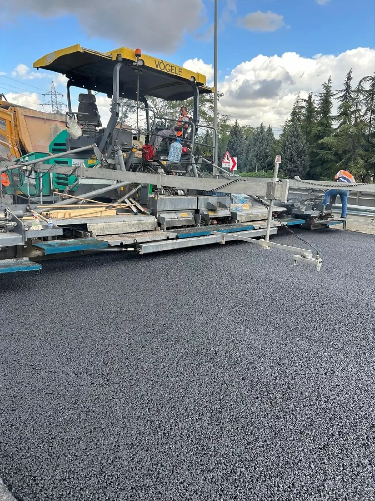 Tosyalı’dan Yenilikçi Asfalt Uygulaması