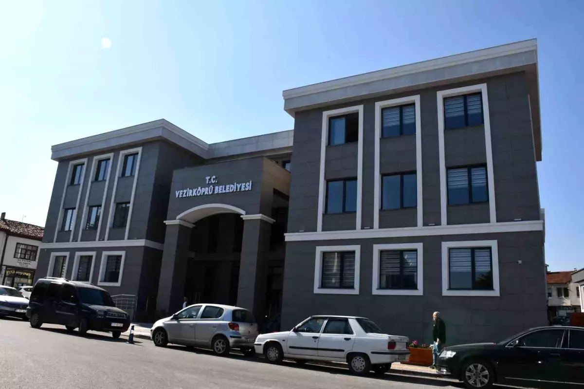 Vezirköprü Belediyesi Yeni Hizmet Binasına Taşındı