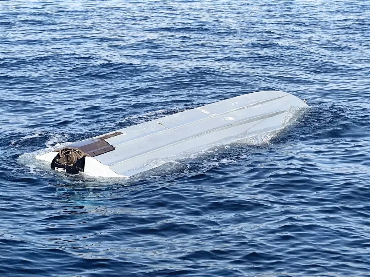 Hopa Açıklarında İnsansız Deniz Aracı Bulundu