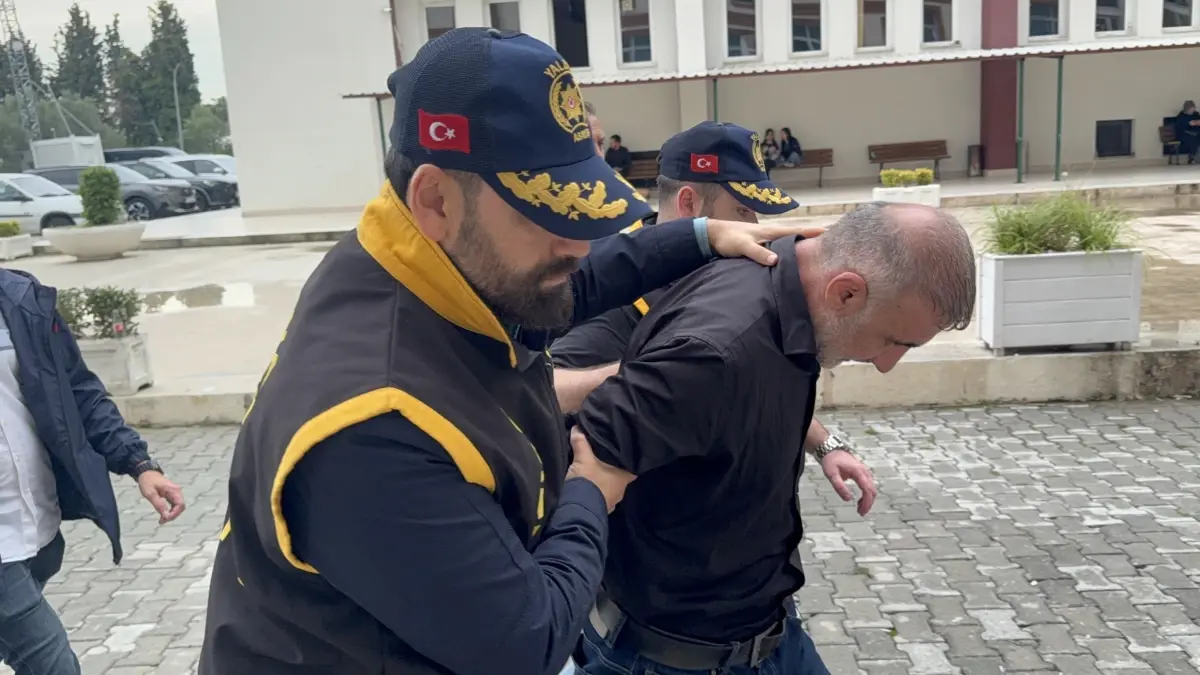 Yalova\'da Eşini Vuran Adam Tutuklandı