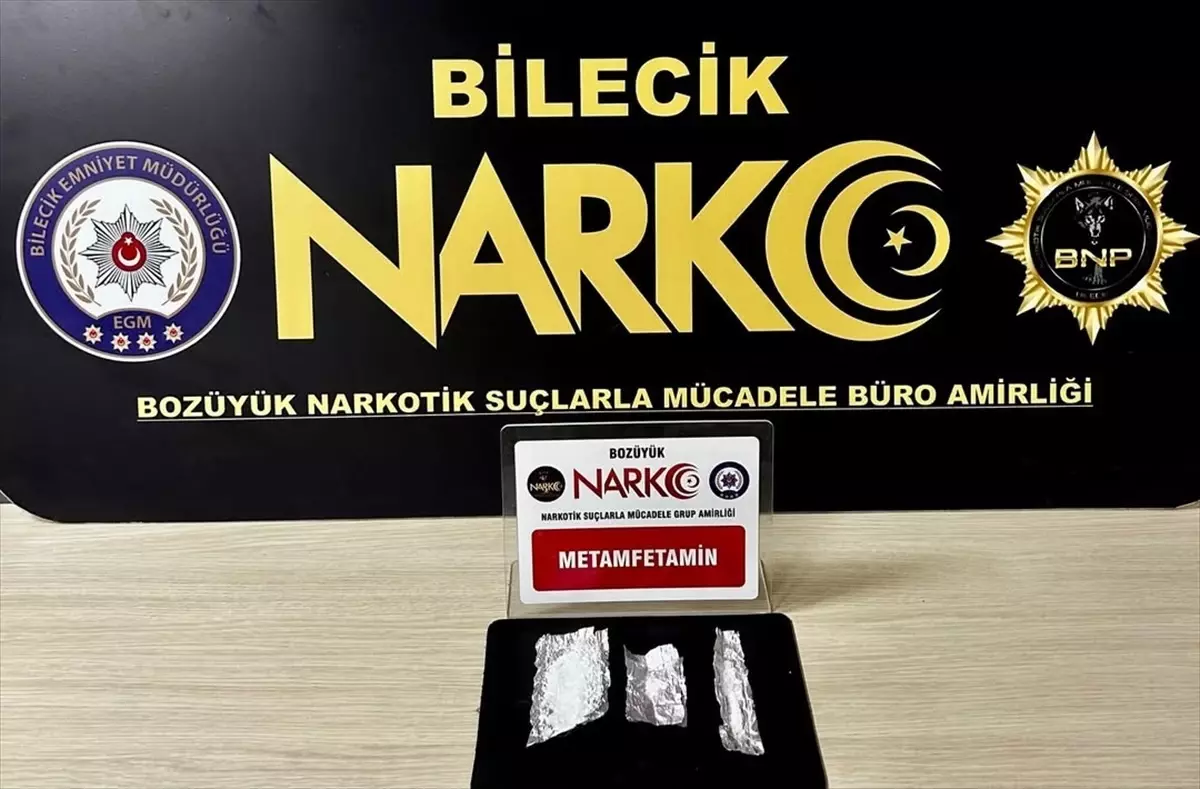 Bozüyük\'te Uyuşturucu Gözaltısı