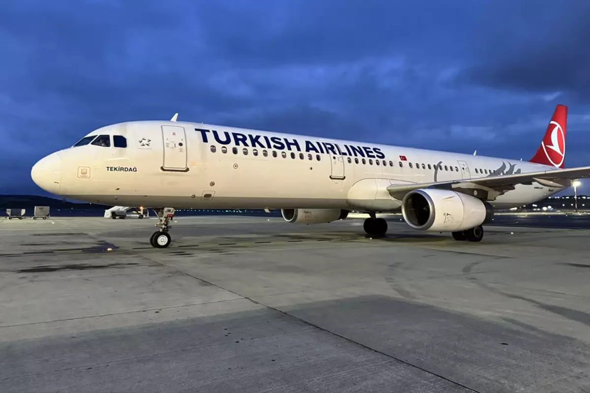 İsrail Sumud Filosu\'nda alıkoyduğu 15 Türk aktivist İstanbul\'a geldi