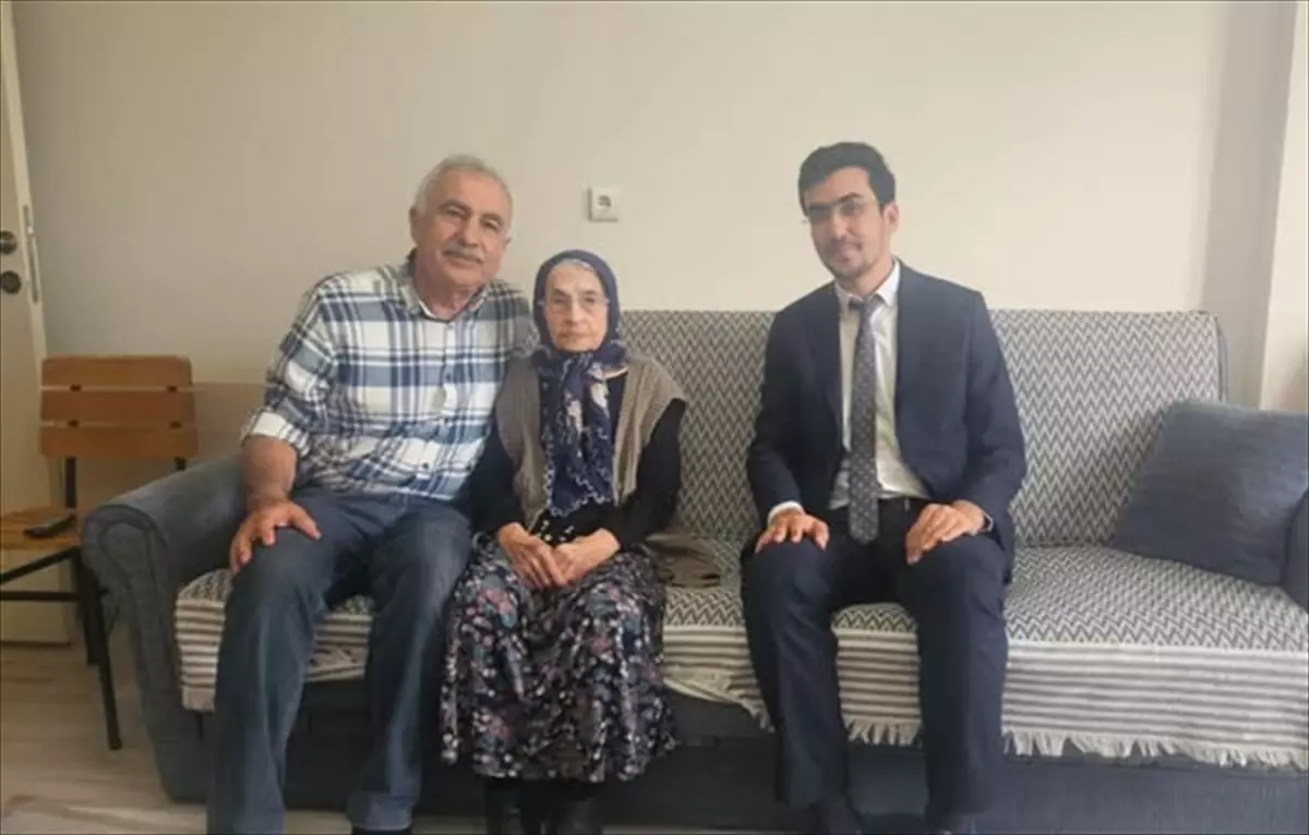 Beyşehir\'de Öğrenciler Protesto Düzenledi