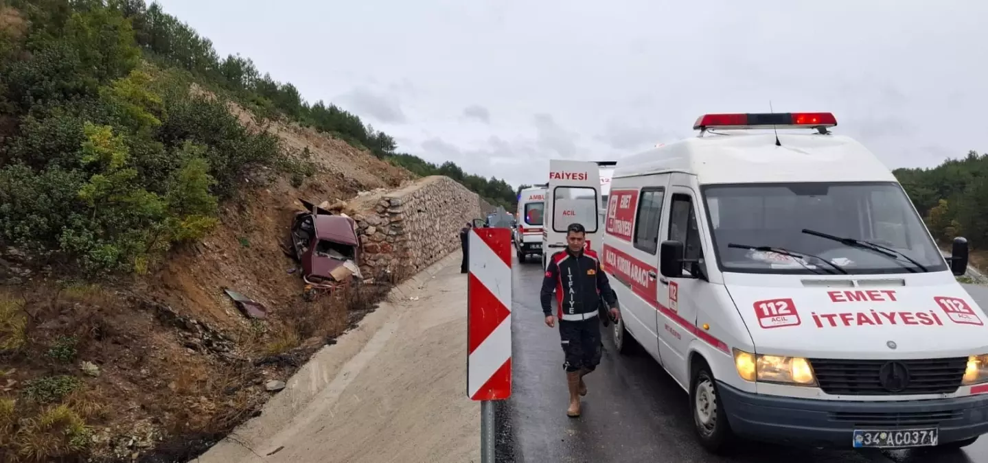 Emet\'te Trafik Kazası: 1 Ölü, 1 Yaralı