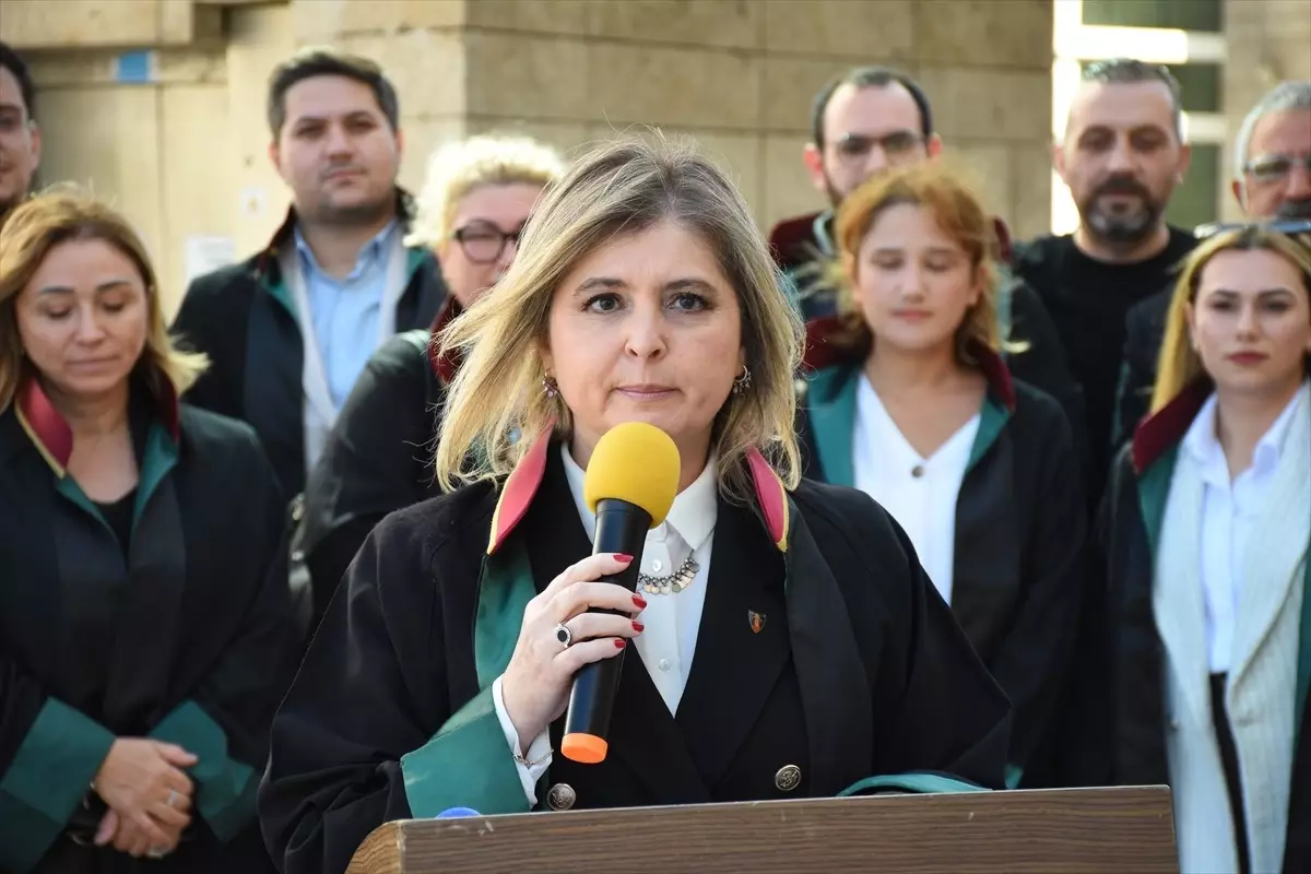 Kadın Cinayetlerine Dikkat Çekildi