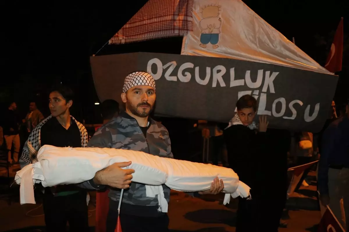 Amasya\'da Gazze İçin Protesto Yürüyüşü