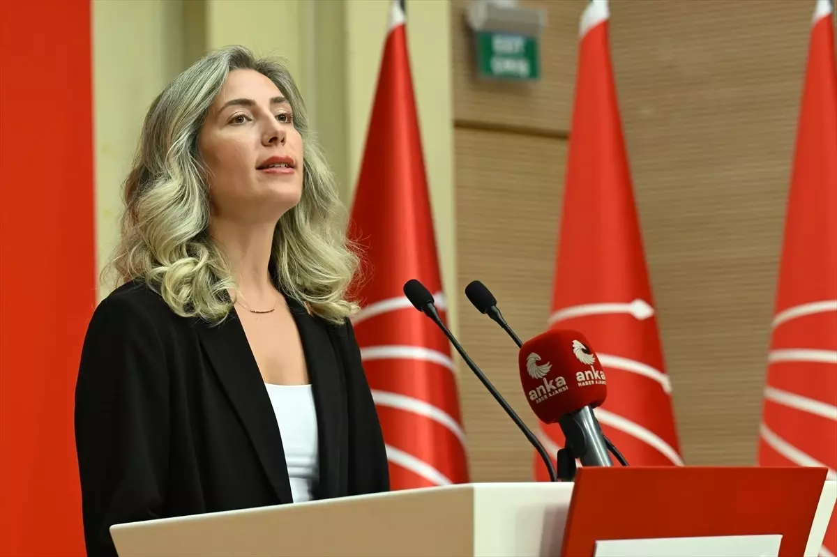 Devlet Tiyatroları\'nda Sanatçıların Hakları Tehlikede