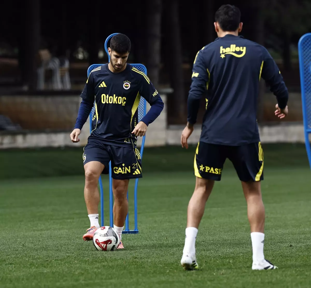 Fenerbahçe, Karagümrük Maçına Hazırlanıyor