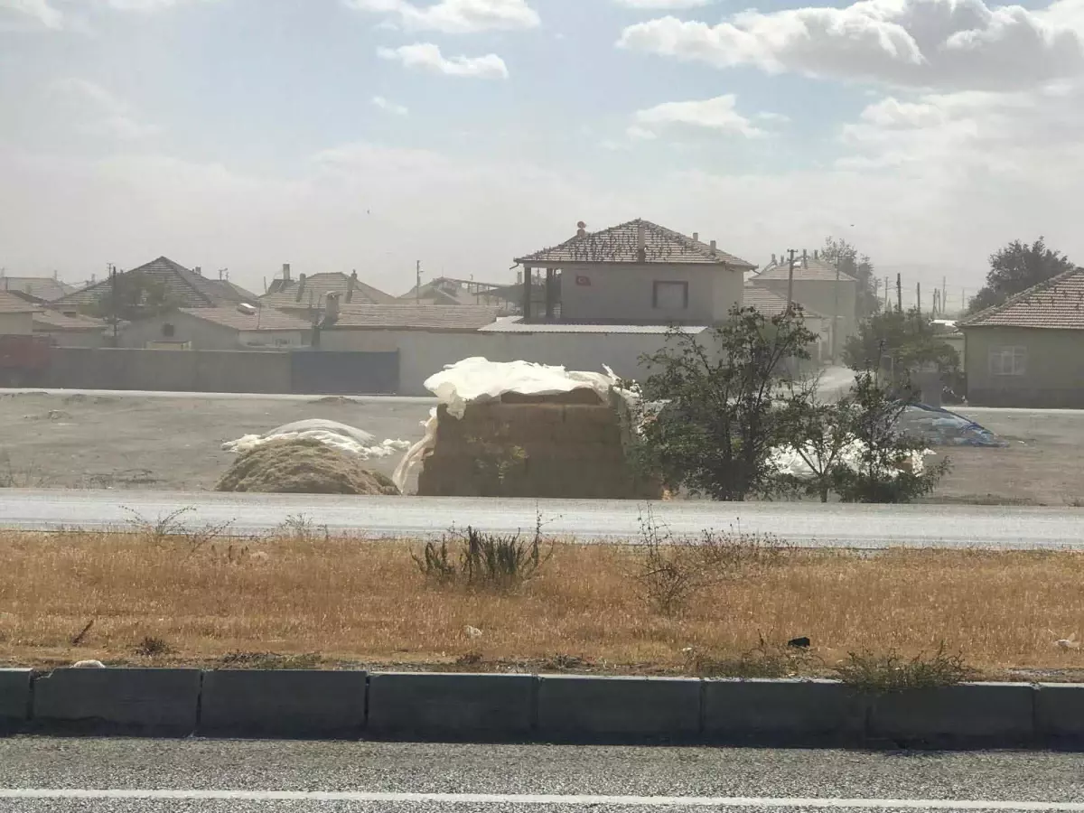 Konya-Adana Yolunda Kum Fırtınası