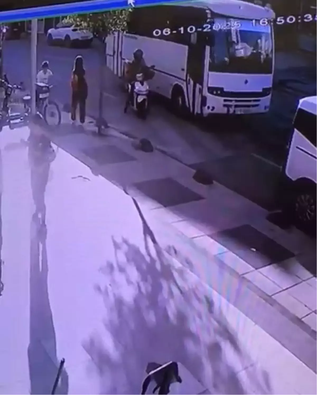 Trafikte dehşet veren kavga! Attığı yumrukların bedeli çok ağır oldu