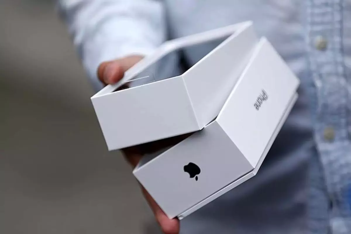 Telefon alırken artık içinden çıkmayacak! Kutu resmen boşaldı