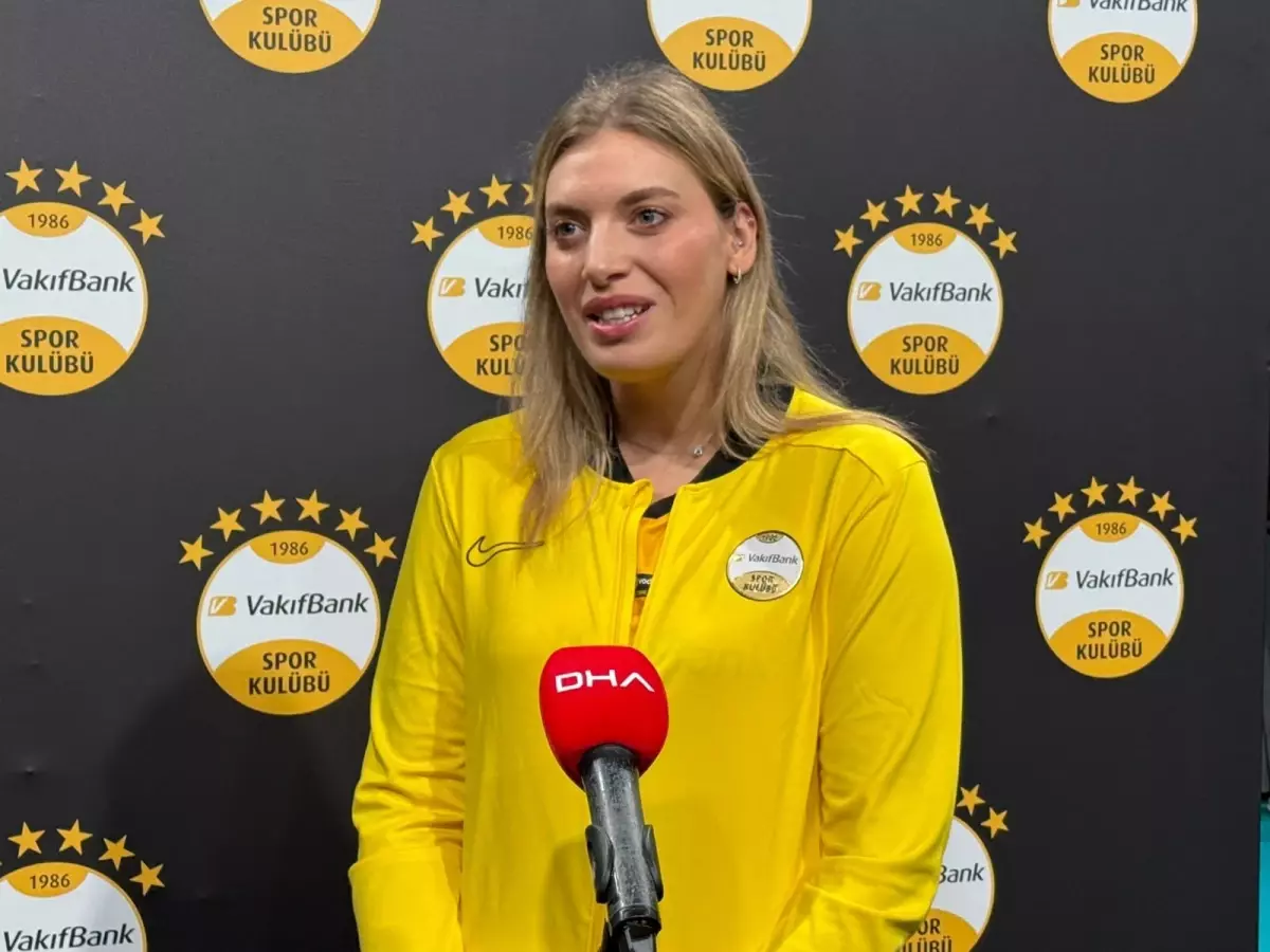 Cansu Özbay: Hedefimiz Kupalar Kazanmak