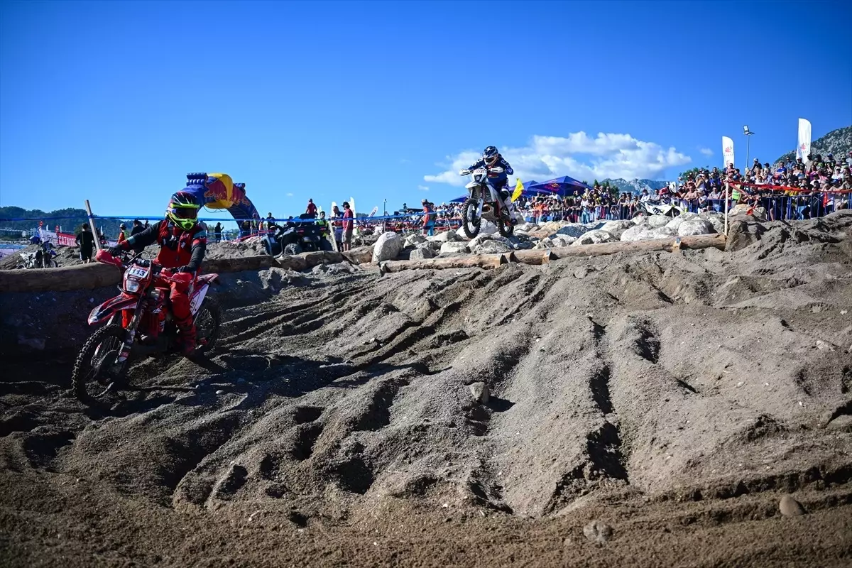 Kemer\'de Hard Enduro Dünya Şampiyonası Başladı