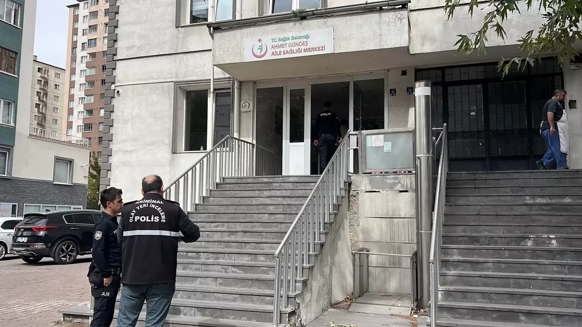 Kayseri\'de aile sağlığı merkezinde sıra kavgası: 3 yaralı