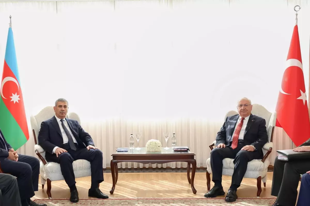 Üçlü Savunma Bakanları Toplantısı Ankara\'da