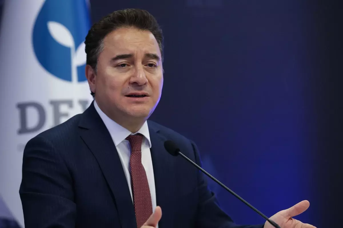 Babacan\'dan "Gazze planı" çıkışı: Bu sadece bir ateşkes, Trump\'ın derdi Nobel Barış Ödülü