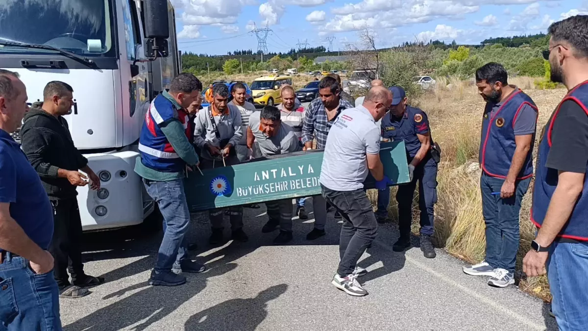Olaydan önce video çektiği mesai arkadaşını çöp kamyonunda katletti