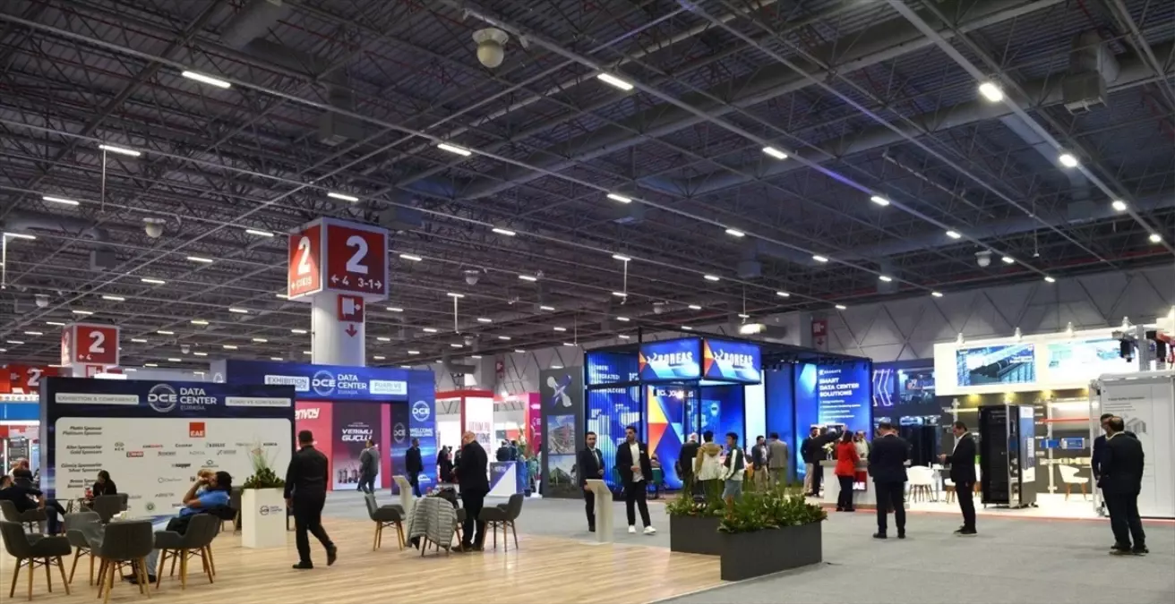Data Center Eurasia Fuarı Devam Ediyor
