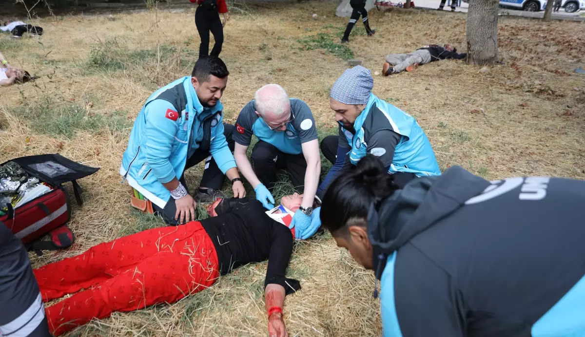 Gaziantep\'te Gerçekçi Patlama Tatbikatı