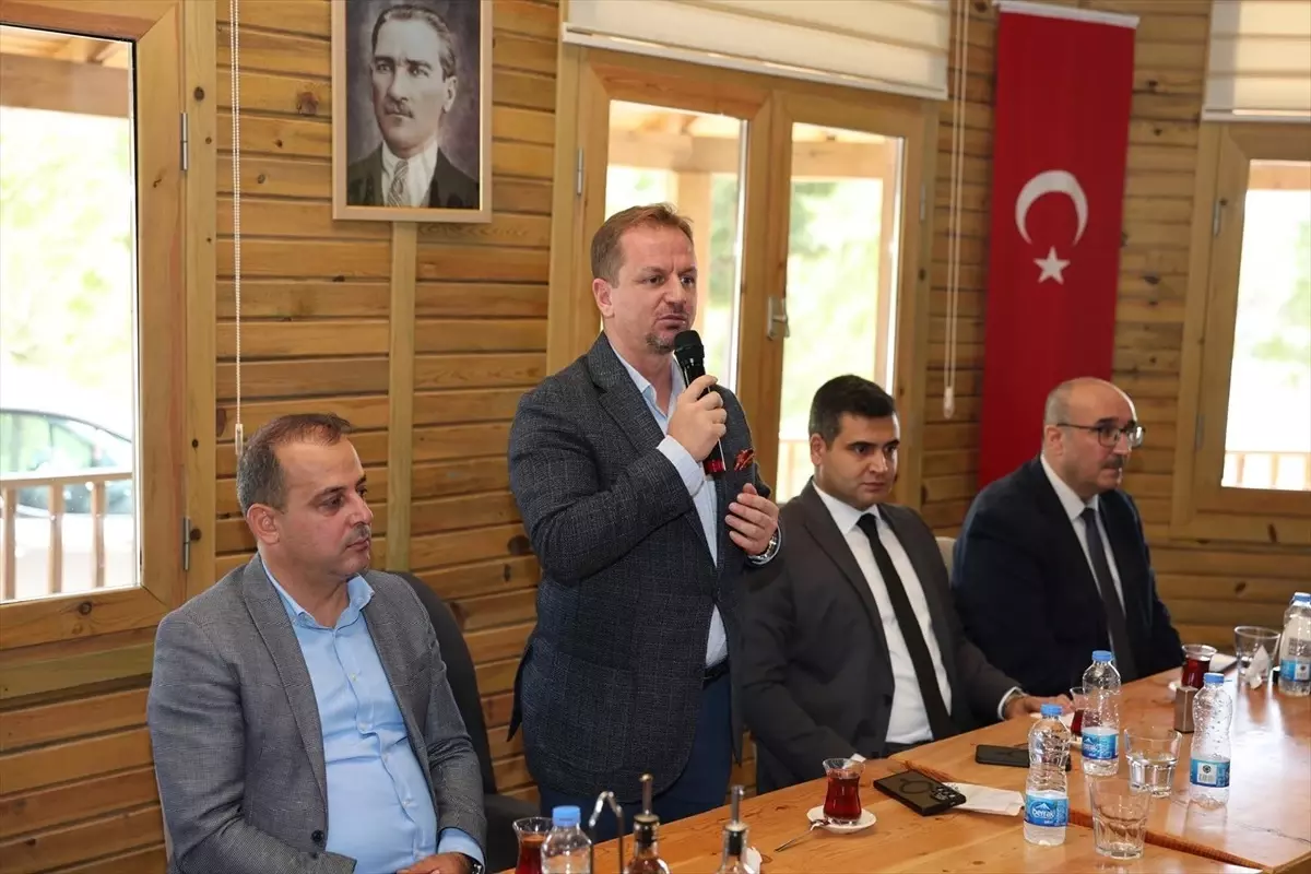 Gülnar\'da Din Görevlileriyle Toplantı