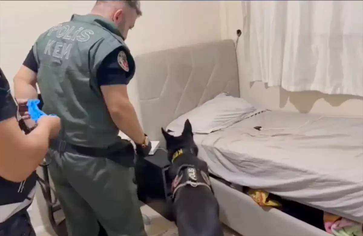 Kahramanmaraş\'ta Uyuşturucu Operasyonu: 15 Tutuklama