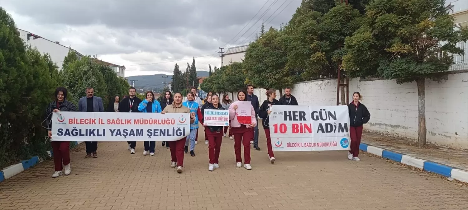 Pazaryeri\'nde 10 Bin Adım Yürüyüş Etkinliği