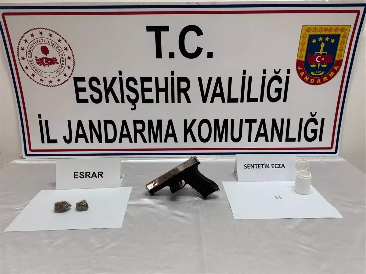 Seyitgazi\'de Uyuşturucu Operasyonu: Bir Gözaltı
