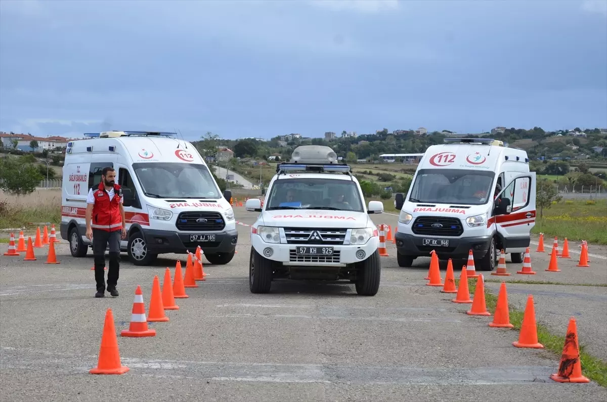 Sinop\'ta Ambulans Sürüş Güvenliği Eğitimi