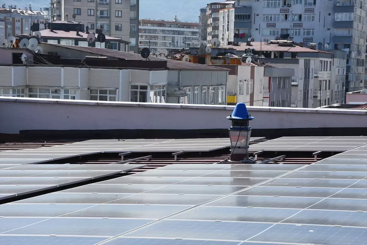 Samsun Adliyesi\'nde Güneş Enerjisi Projesi