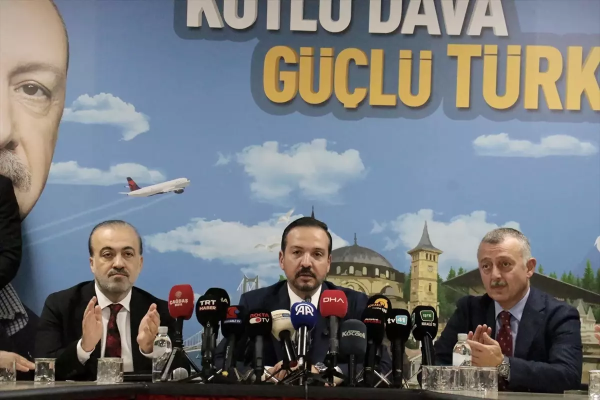AK Parti Genel Başkan Yardımcısı Zorlu, Kocaeli\'de konuştu Açıklaması