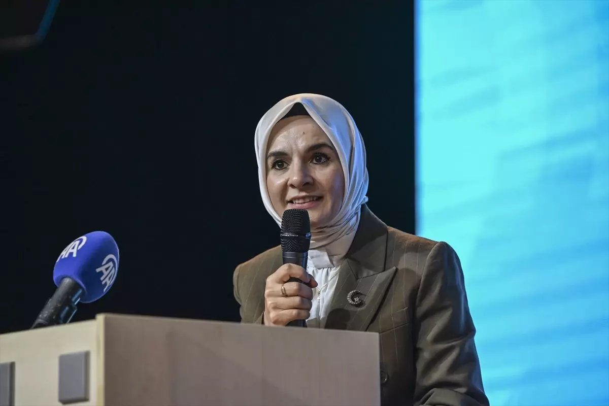 Bakan Göktaş, Aile ve Gençlik Hareketi 1. Olağan Genel Kurulu\'nda konuştu Açıklaması