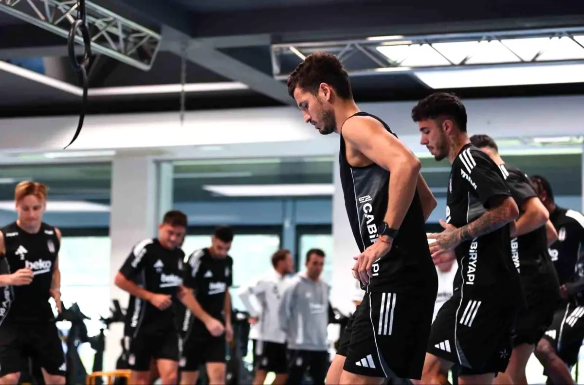 Beşiktaş Gençlerbirliği Maçı Hazırlıklarına Devam Ediyor