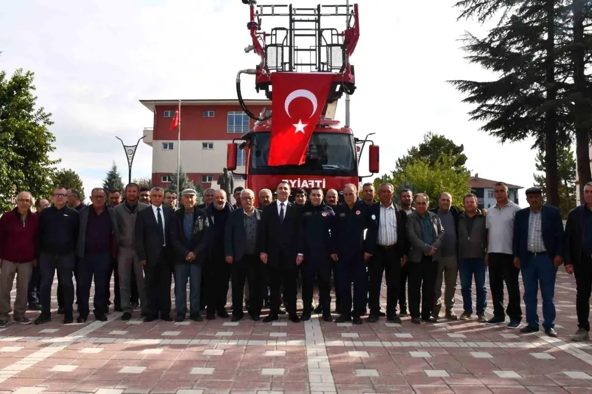 Eskişehir\'de Beylikova İtfaiye Amirliği\'ne 16 Milyon TL\'lik Yeni İtfaiye Aracı Tahsis Edildi