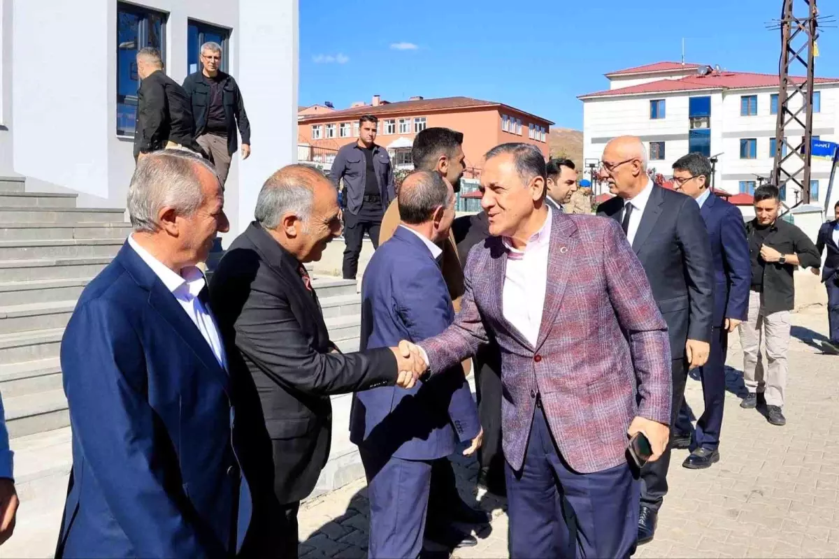 Bingöl\'de 14 Yıllık Husumet Barış Yemeğiyle Sona Erdi