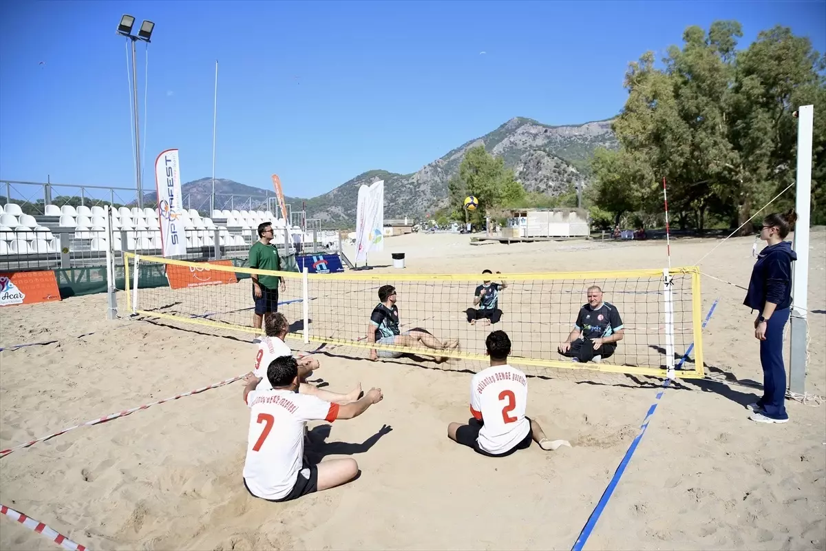 Engelli Sporcular Plaj Voleybolu Turnuvası Yapıldı