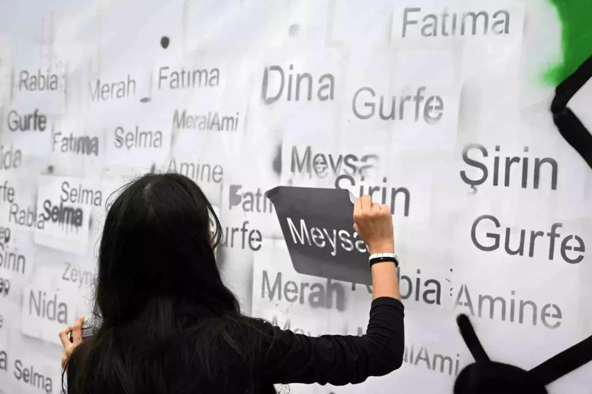Gaziosmanpaşa\'da İsrail\'in Filistin\'de öldürdüğü 18 bin çocuk için anma etkinliği düzenlendi