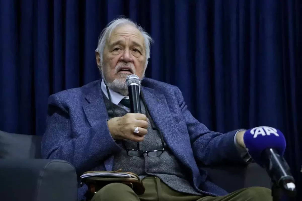 İlber Ortaylı\'dan korkutan açıklama: Bu rahatsızlık öncekilere benzemiyor