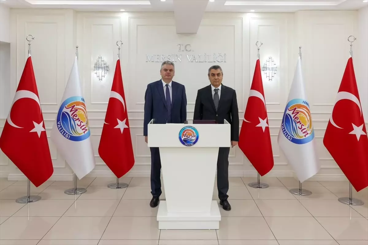 Moldova Büyükelçisi Mersin\'i Ziyaret Etti