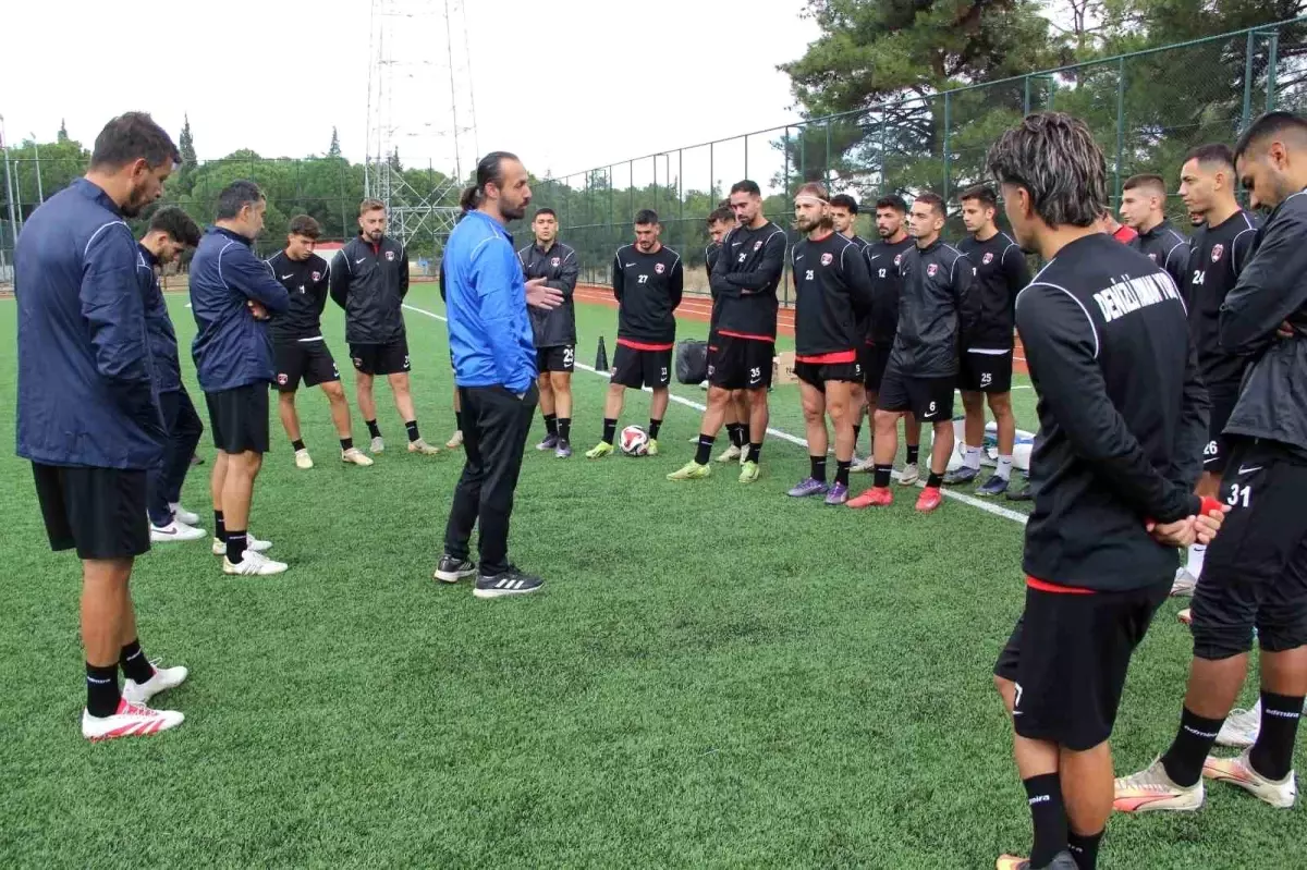 Denizli İdmanyurdu Afyonspor\'u Konuk Ediyor