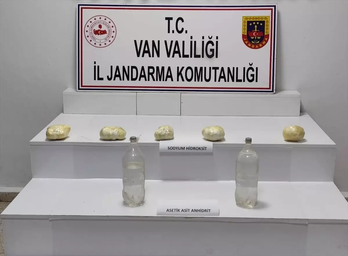 Başkale\'de Uyuşturucu Operasyonu