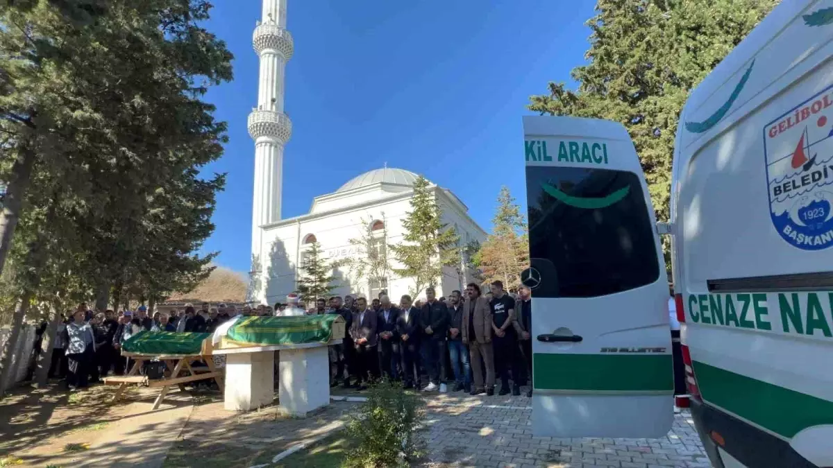 Gelibolu\'da Tekne Faciası: 3 Kişi Hayatını Kaybetti