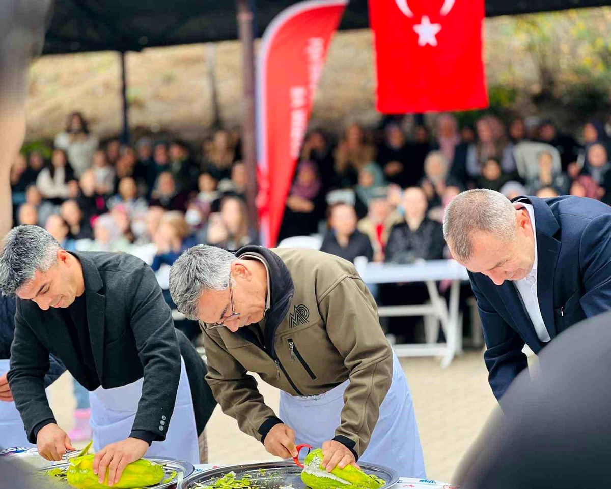 Bilecik\'te 8. Kızıldamlar Kestane Kabağı Festivali Coşkuyla Gerçekleşti